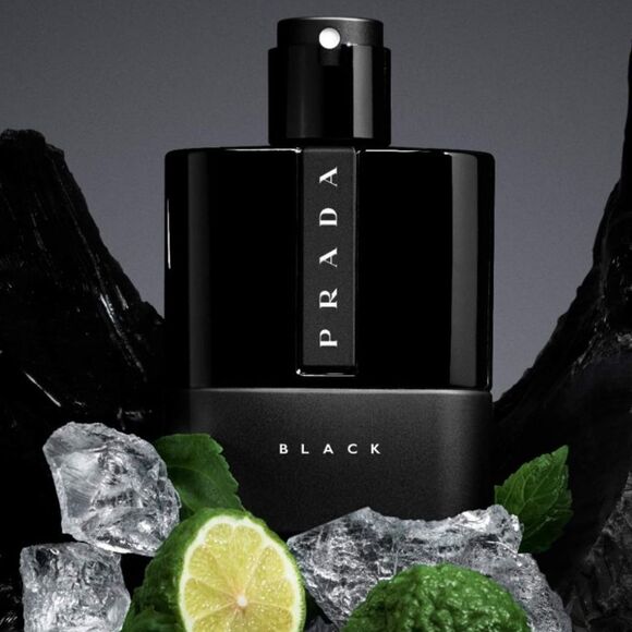 Prada Luna Rossa Black Eau de Parfum - 3.3 fl oz - Bold &
Sophisticated - Picture 17 of 17